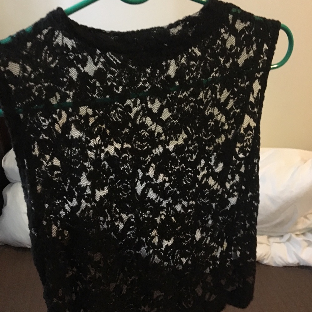 Top - Picture 3 of 3